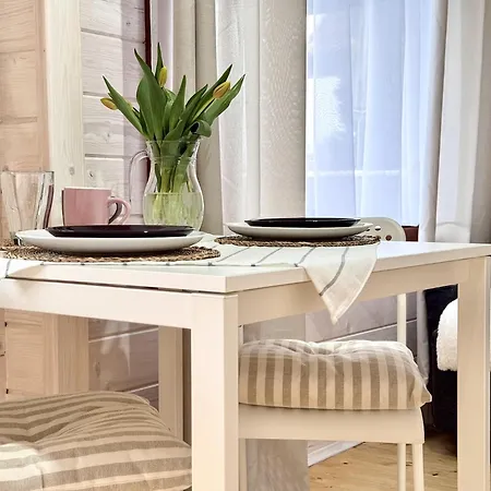 アパート I Marea Debina *