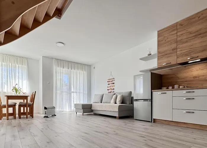 I Marea Debina * Debina (Ustka)